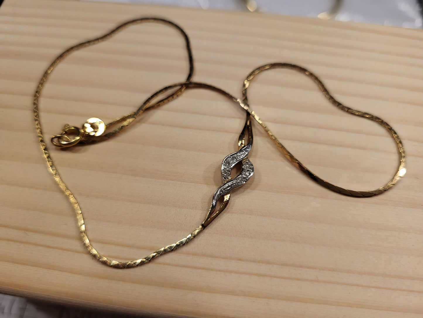 Halskette 4,56g 585er Gelbgold mit Brillianten 38cm lang