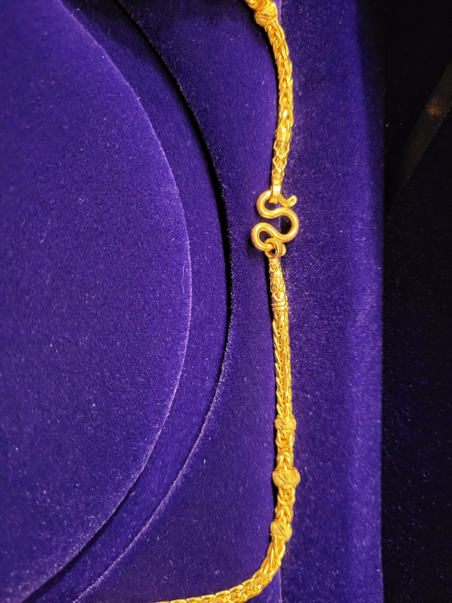 Fuchsschwanzkette mit Goldenen Perlen, Feingold 29,23g Neu.