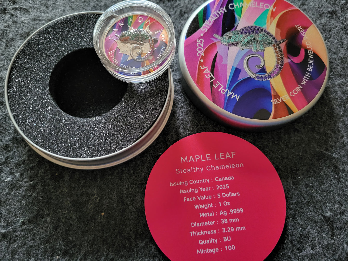 1oz Silber Maple Leaf 2025 Chamäleon mit Juwelen insert