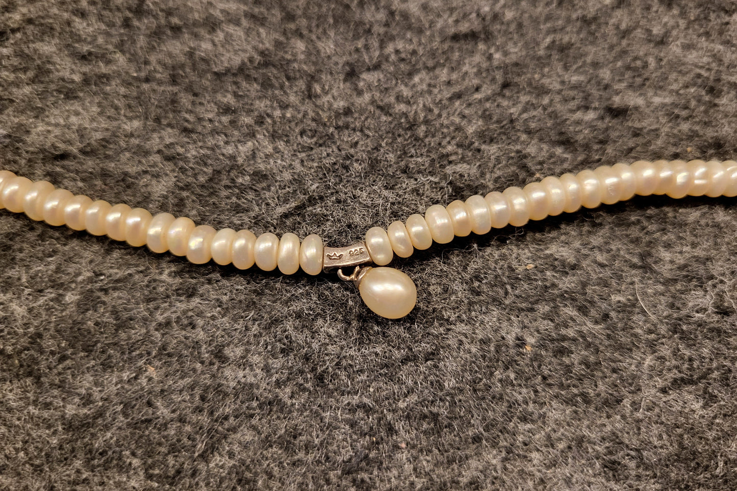 Perlenkette mit natürlichen Perlen und 925er Silber Verschluss