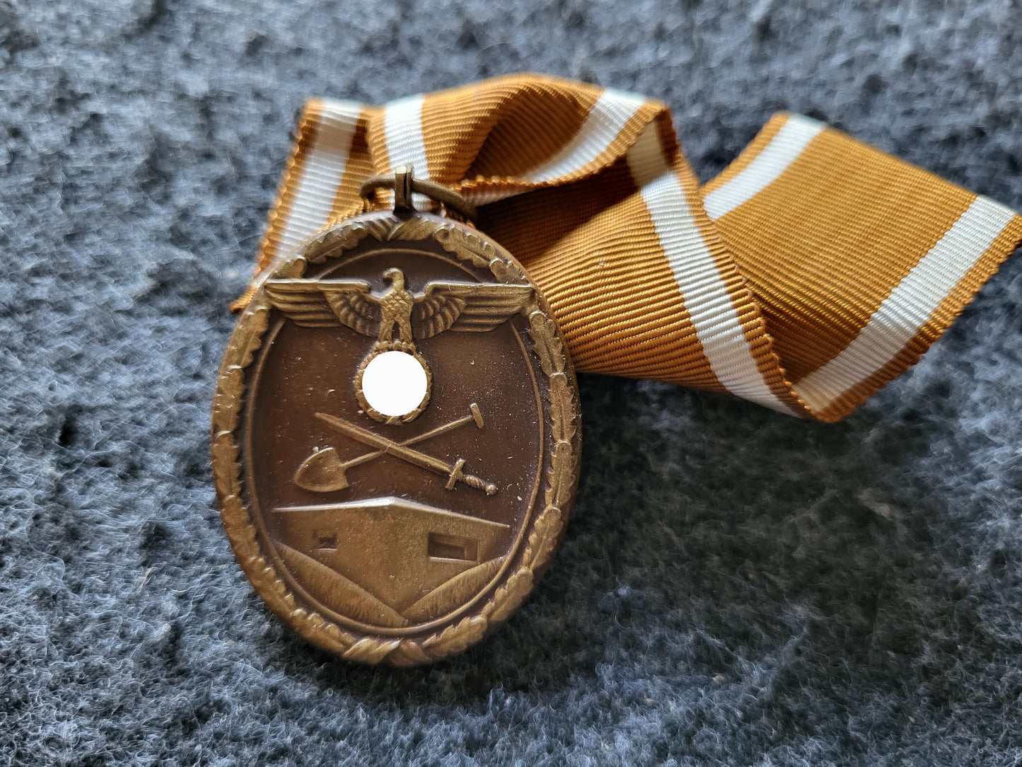 Deutsches Schutzwall Ehrenzeichen